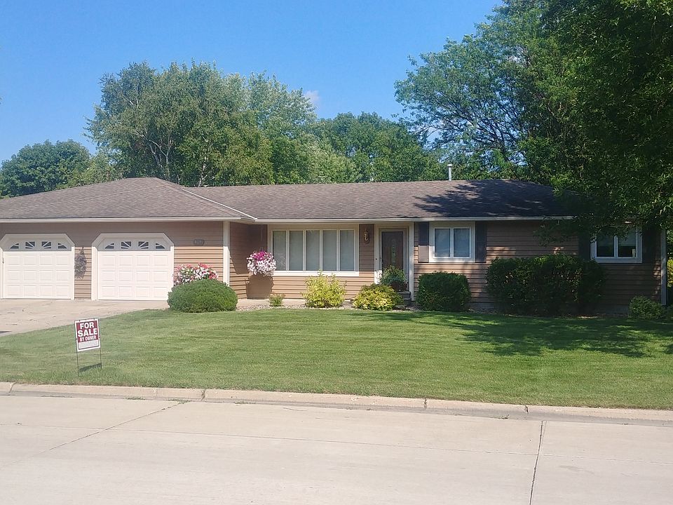 2nd image of 407 9th Ave SW