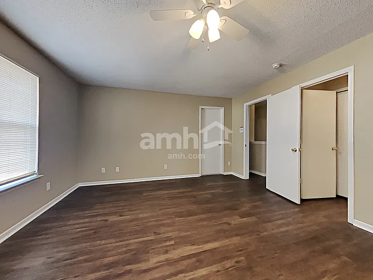 34 Frostwood Ln — Photo 12