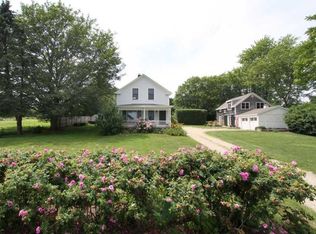 593 Wapping Rd, Portsmouth, RI 02871