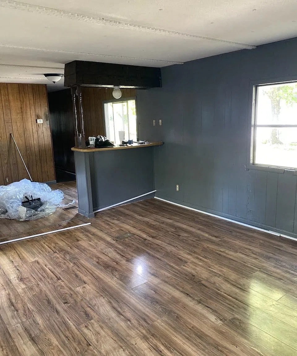 3 bed, 1.5 bath, 800 sqft, $850 — Photo 1