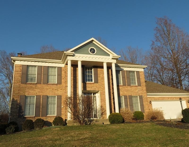 1st image of 4 Paisley Dr