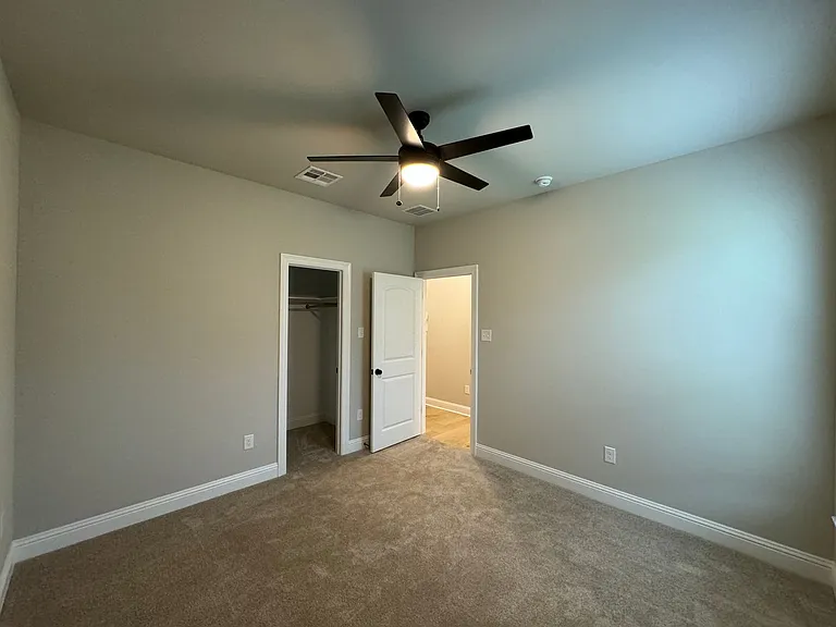 607 Cabernet Ct — Photo 14