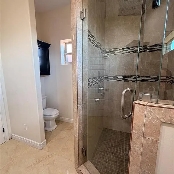 5200 N Huisache Ave — Photo 8