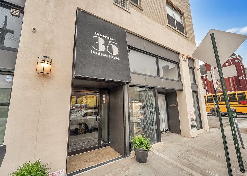 1st image of 35 Hudson Street #5D