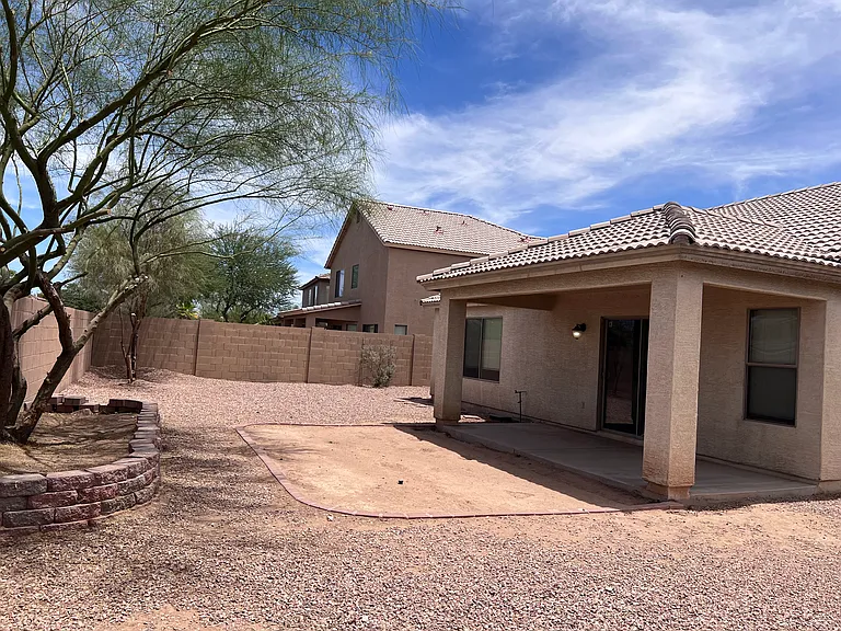 1576 E Gabrilla Dr — Photo 5