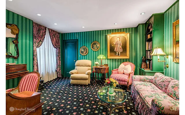 Sold by Douglas Elliman | media 18