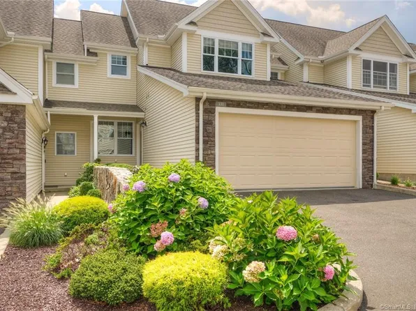 131 Kyles Way, Shelton, CT 06484