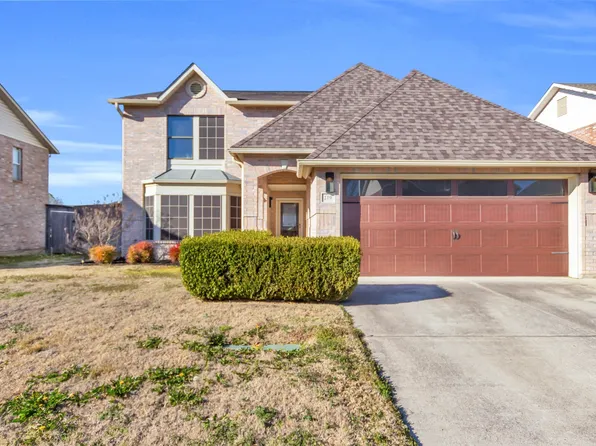 219 Tabor Dr, Arlington, TX 76002