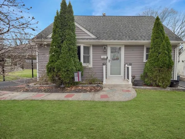 35 Hillside Avenue, Suffern, NY 10901