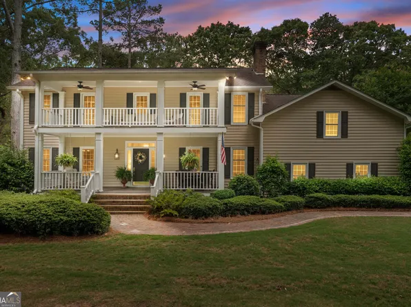 836 Oak Grove Rd, Carrollton, GA 30117