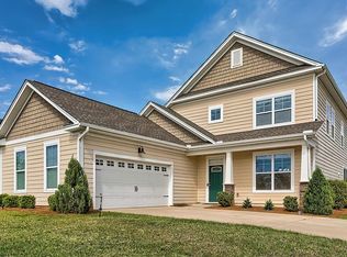 124 Bowyer Ln, Chapin, SC 29036