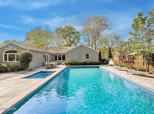 12 Old Orchard Rd, Riverside, CT 06878