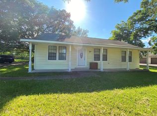 3200 Dickinson Ave, Dickinson, TX 77539