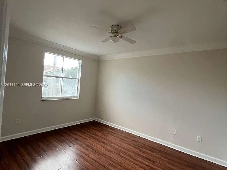 1661 SE 28th St #202 — Photo 11
