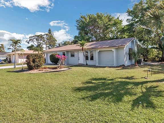 3rd image of 10201 Sandy Hollow LN