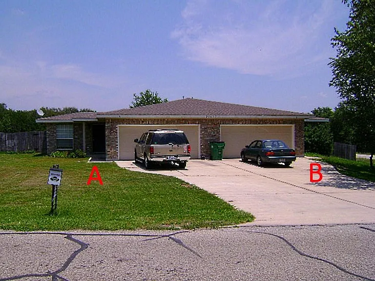 21637 Boggy Ford Rd #B — Photo 2
