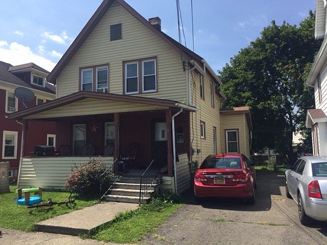 1st image of 959 McKinley Pl
