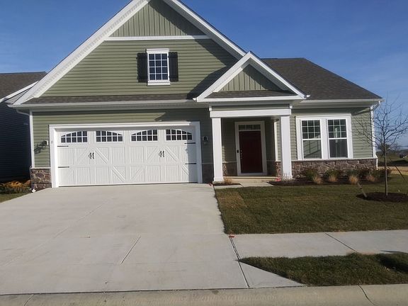 2nd image of 8 Waterside Dr