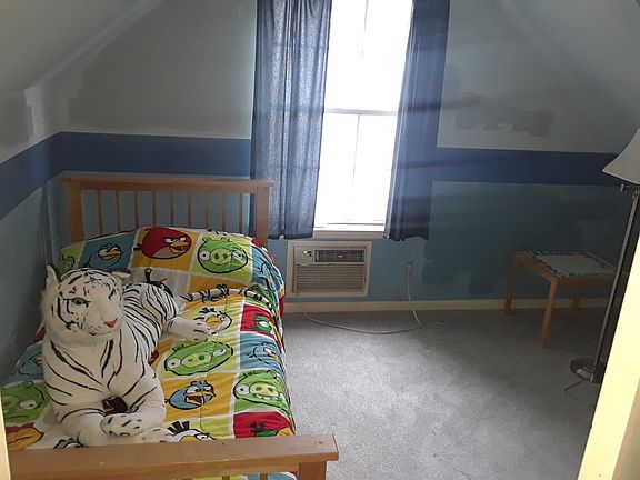Upstairs Bedroom New Carpet