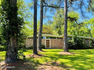 1541 Winchester St, Jackson, MS 39211
