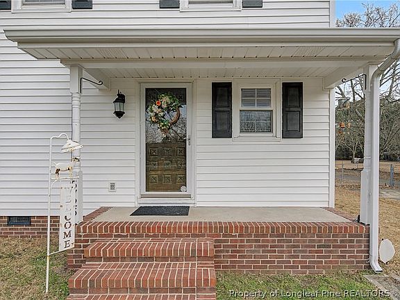 4th image of 5725 McDonald Rd
