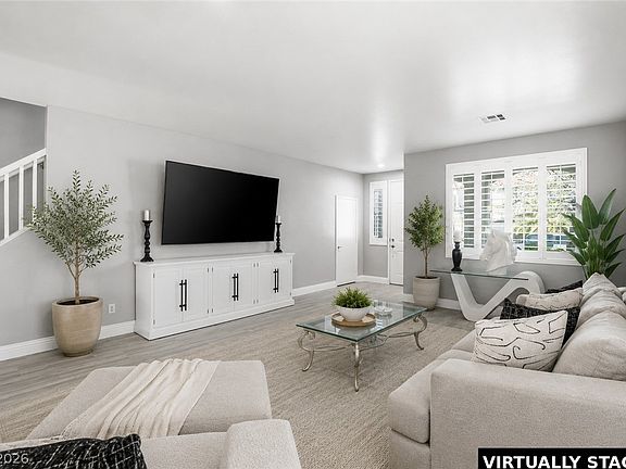 4th image of 9569 Havelock Ct