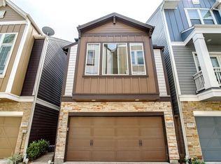 2707 Chenevert St #A, Houston, TX 77004