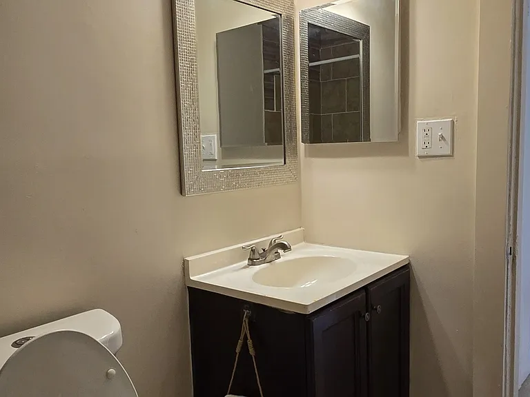 5001 W 22nd St — Photo 10