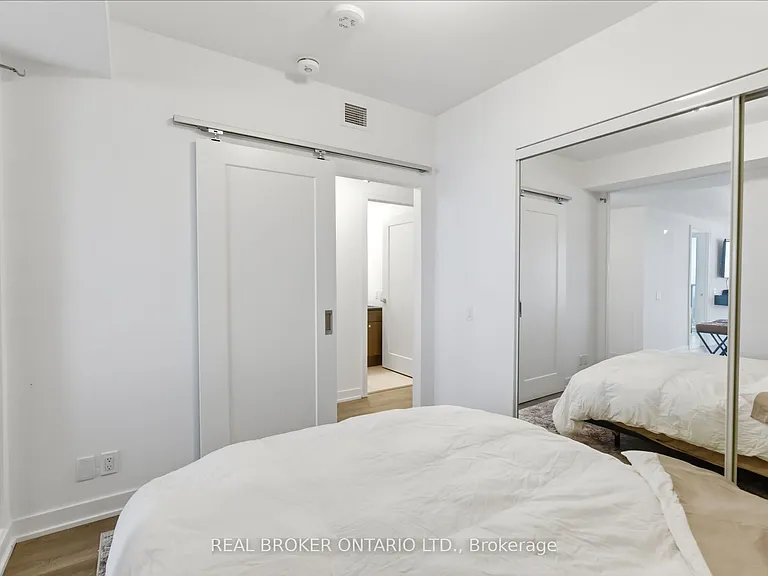 2 Manderley Dr #912 — Photo 15
