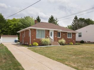 7519 York Rd, Cleveland, OH 44130