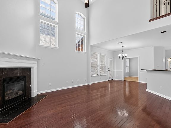 2nd image of 4348 Kestrel Way