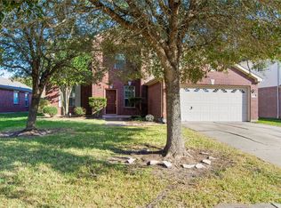 5310 Meadow Canyon Dr, Sugar Land, TX 77479
