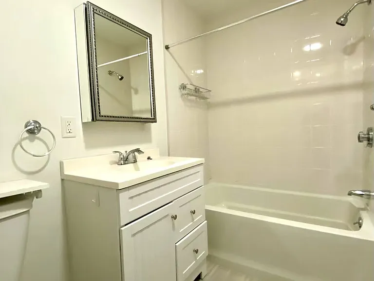 20 Howard St #2 — Photo 11