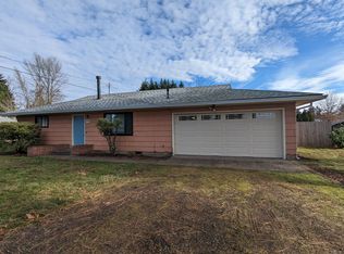 2077 W Irwin Way, Eugene, OR 97402