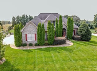 715 Cedar Hill Dr, Shelby, NC 28152