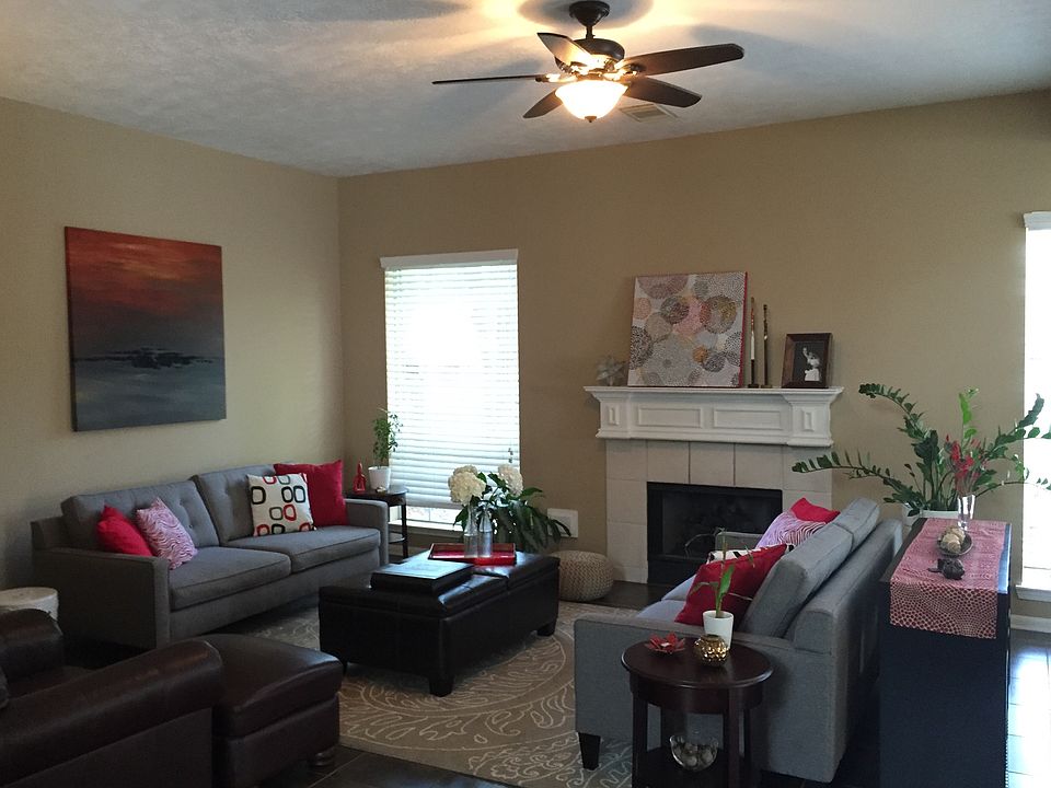 Open living room w/fireplace