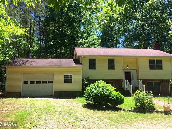 2nd image of 6120 Mitzi Dr