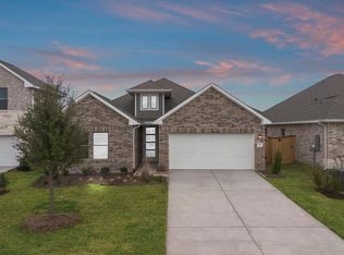 1911 Stargazer Ln, Angleton, TX 77515