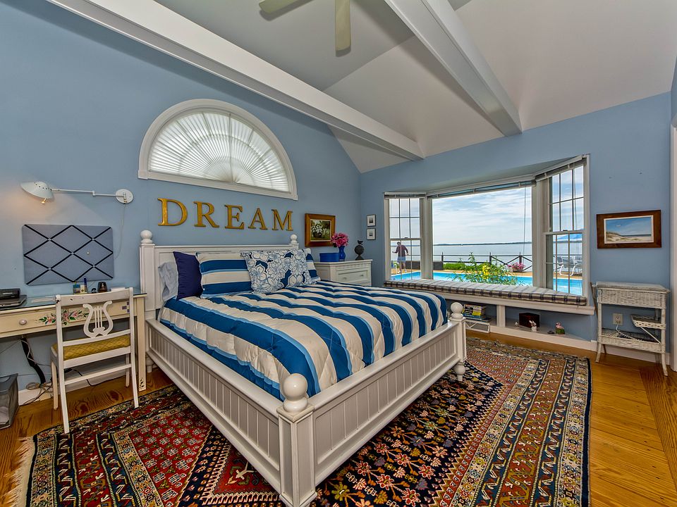 Waterside Bedroom
