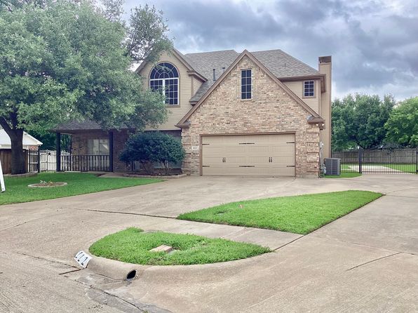 222 San Jacinto Ct