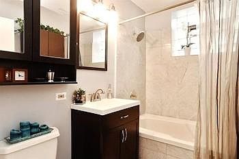 3rd image of 619 W Drummond Pl APT 2CW