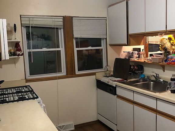 4th image of 1118 Bowen Ct