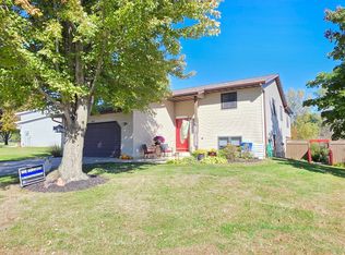 407 8th St SW, Plainview, MN 55964