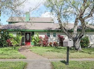 209 Llano Dr, Portland, TX 78374