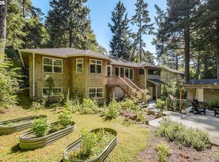 32105 Hemlock Ln, Arch Cape, OR 97102