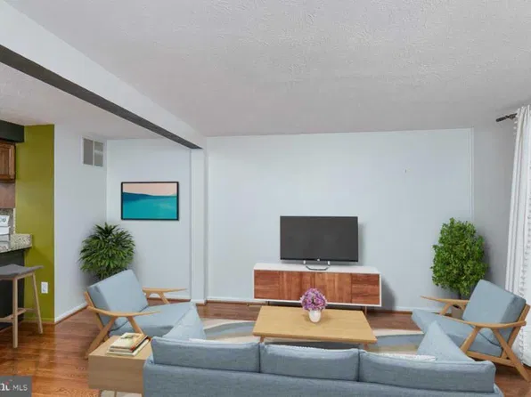 44 Shrewsbury Ct, Perry Hall, MD 21128