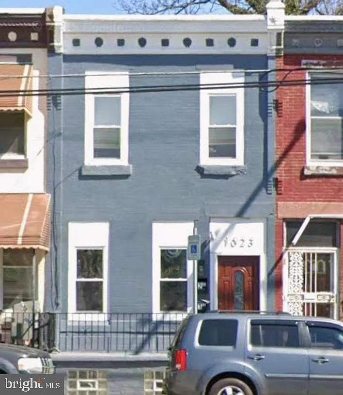 2 bed, 1.0 bath, 983 sqft, $1,500 — Photo 1