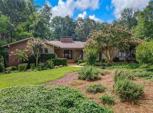 1415 Coventry Rd, High Point, NC 27262