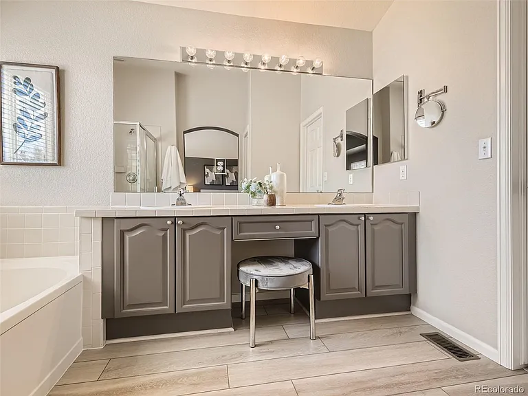 5320 S Harlan Way — Photo 9