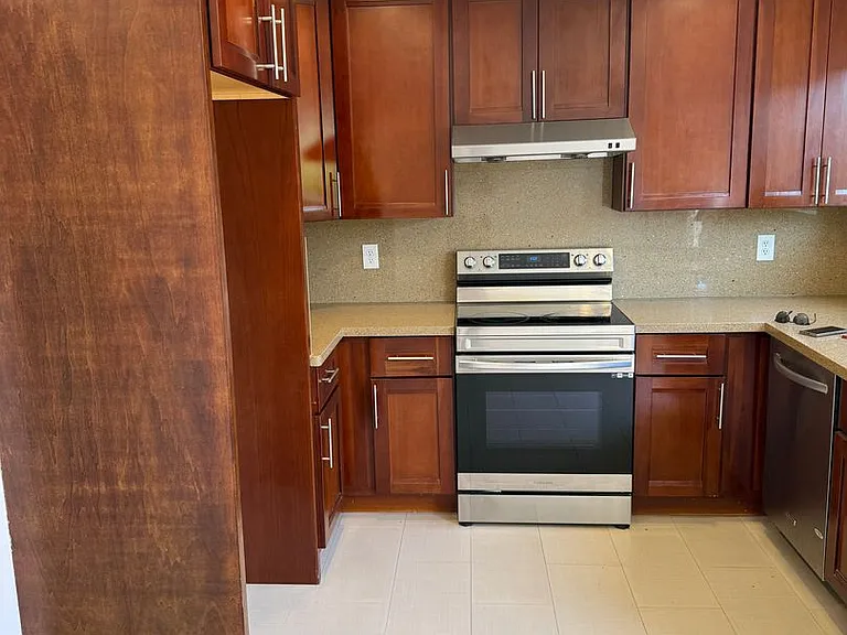 4636 Granada Way — Photo 36